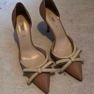 Prada size 39.5